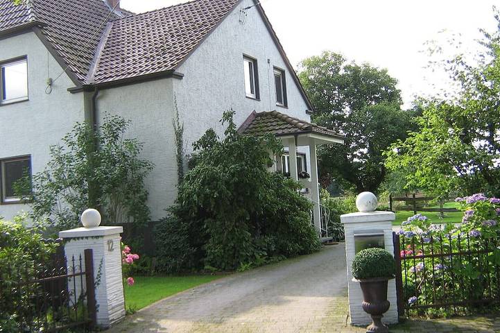Ferienwohnung für 3 Personen, mit Garten in Bielefeld