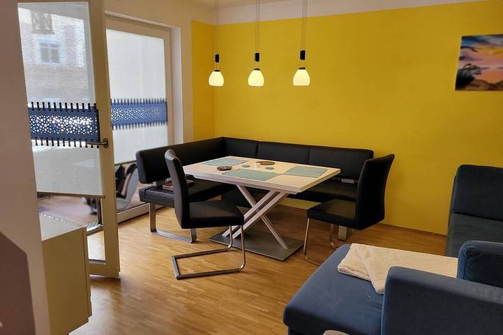 Ferienwohnung für 2 Personen, mit Balkon - 1