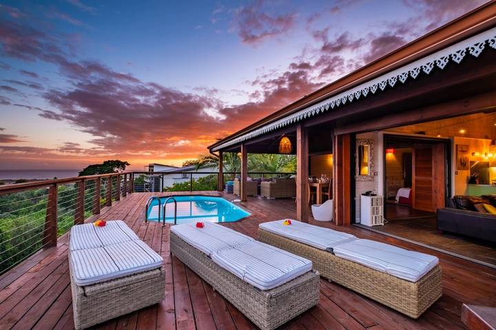 Chalet para 8 personas, con jardín además de terraza y piscina - 1
