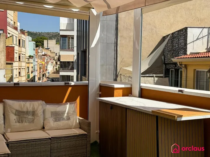 Apartamento de vacaciones para 6 personas, con vistas y terraza - 1
