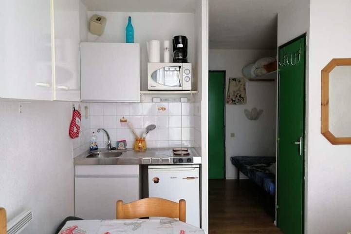 Ganze Wohnung, Studio Rdc für Kurgäste oder Urlauber mit Parkplatz und WLAN in Lamalou-les-Bains in Lamalou-les-Bains, Béziers und Umgebung