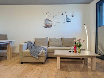Ferienwohnung für 3 Personen, mit Balkon und Seeblick sowie Ausblick, kinderfreundlich in Barth