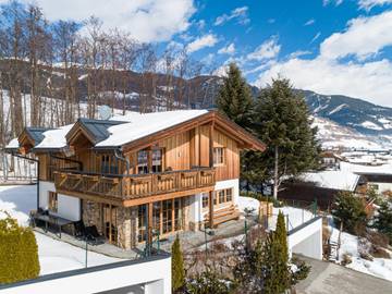 Chalet für 16 Personen, mit Garten und Sauna im Salzburger Land