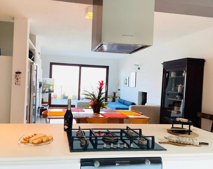 Gîte pour 8 personnes, avec vue sur le lac ainsi que vue et jardin à Sulzano - 4