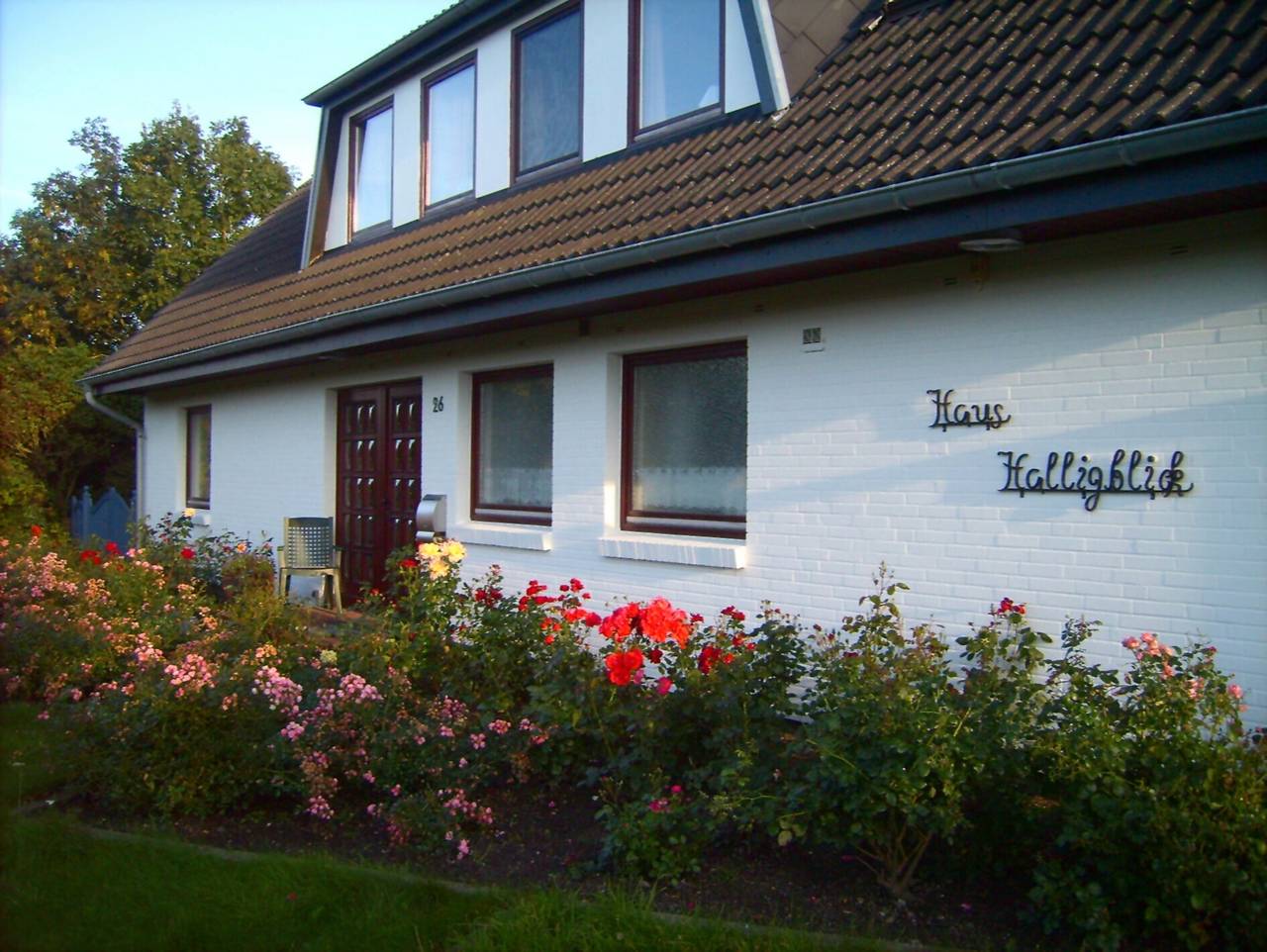 Hel lägenhet, Apartment 'Fewo 1 Hooge' with Shared Terrace, Shared Garden and Wi-Fi in Dagebüll, Nordfriesland
