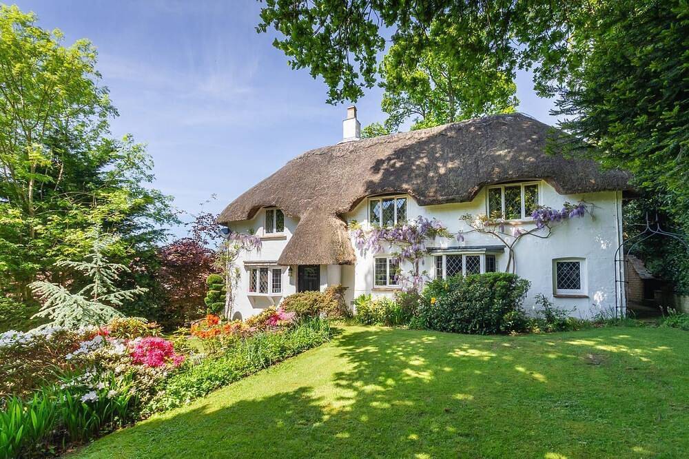 Forest Drove Cottage in Ringwood, Hampshire
