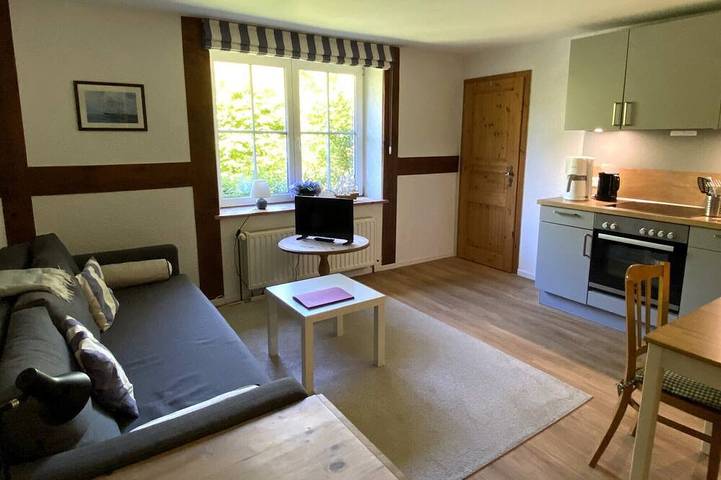 Ferienwohnung für 3 Personen, mit Garten