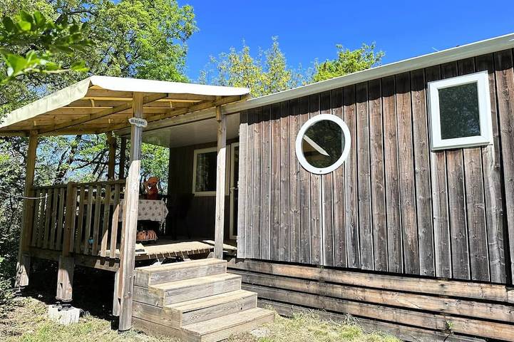 Mobil home pour 6 personnes dans Garde-Colombe