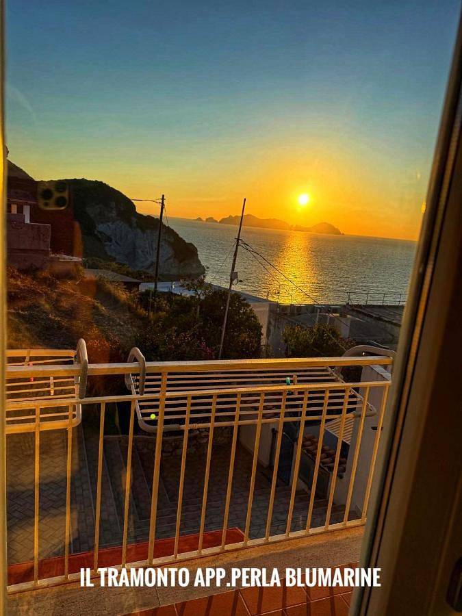 Ferienwohnung für 8 Personen, mit Balkon und Ausblick in Ponza - 2