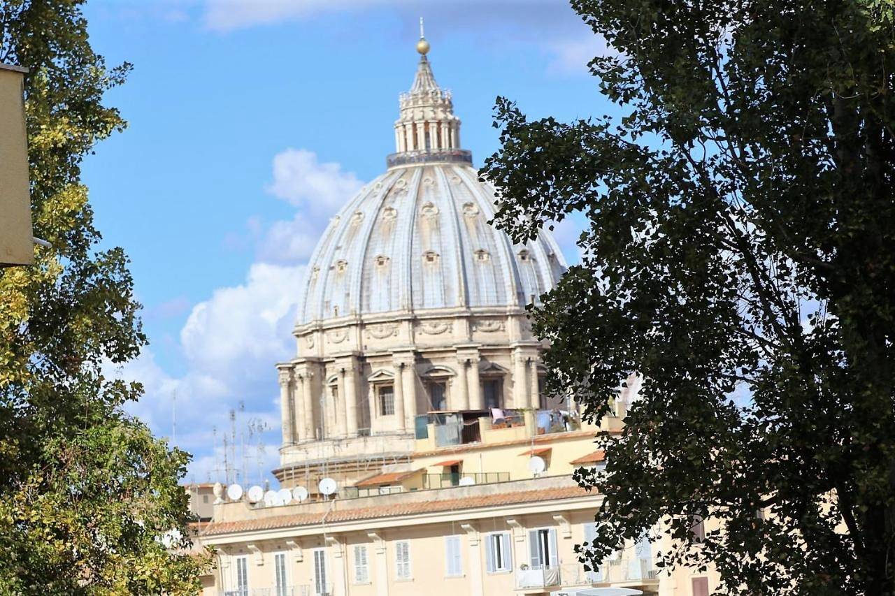 San Pietro Shabby Chic Apartment in Vaticano, Provincia di Roma