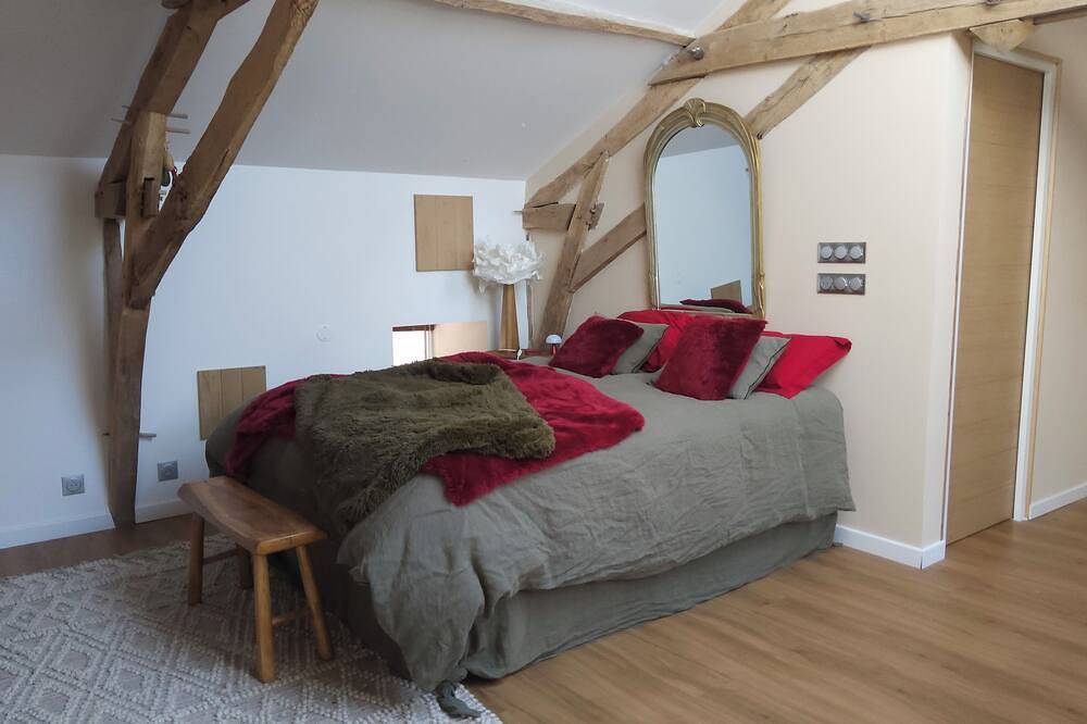 Chambre parentale 50 m2 Grand confort A 5 minutes du Lac de Neufond in Vergt, Périgord Blanc