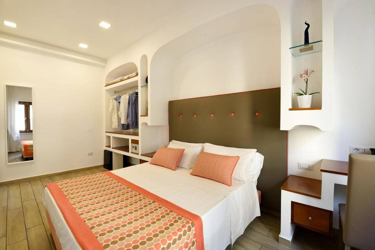 Three-Bedroom House in Sorrento, Sorrento Coast