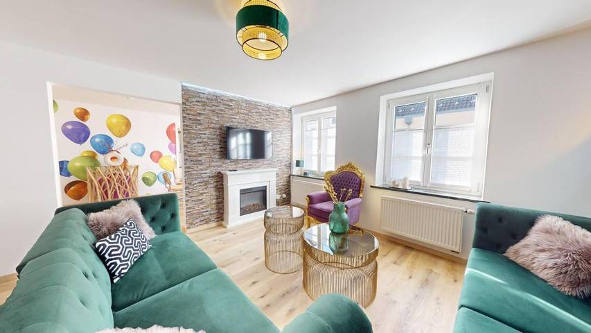 Ferienwohnung für 5 Personen, mit Balkon und Terrasse sowie Ausblick