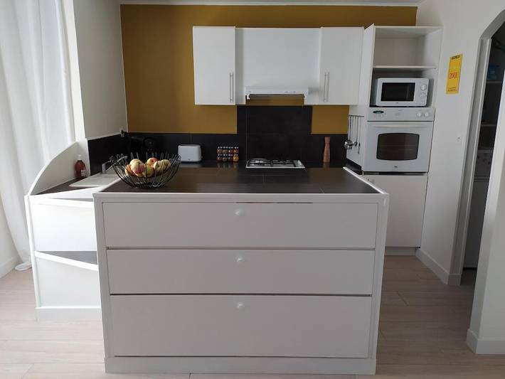 Gîte pour 4 personnes, avec terrasse à Vernègues - 3