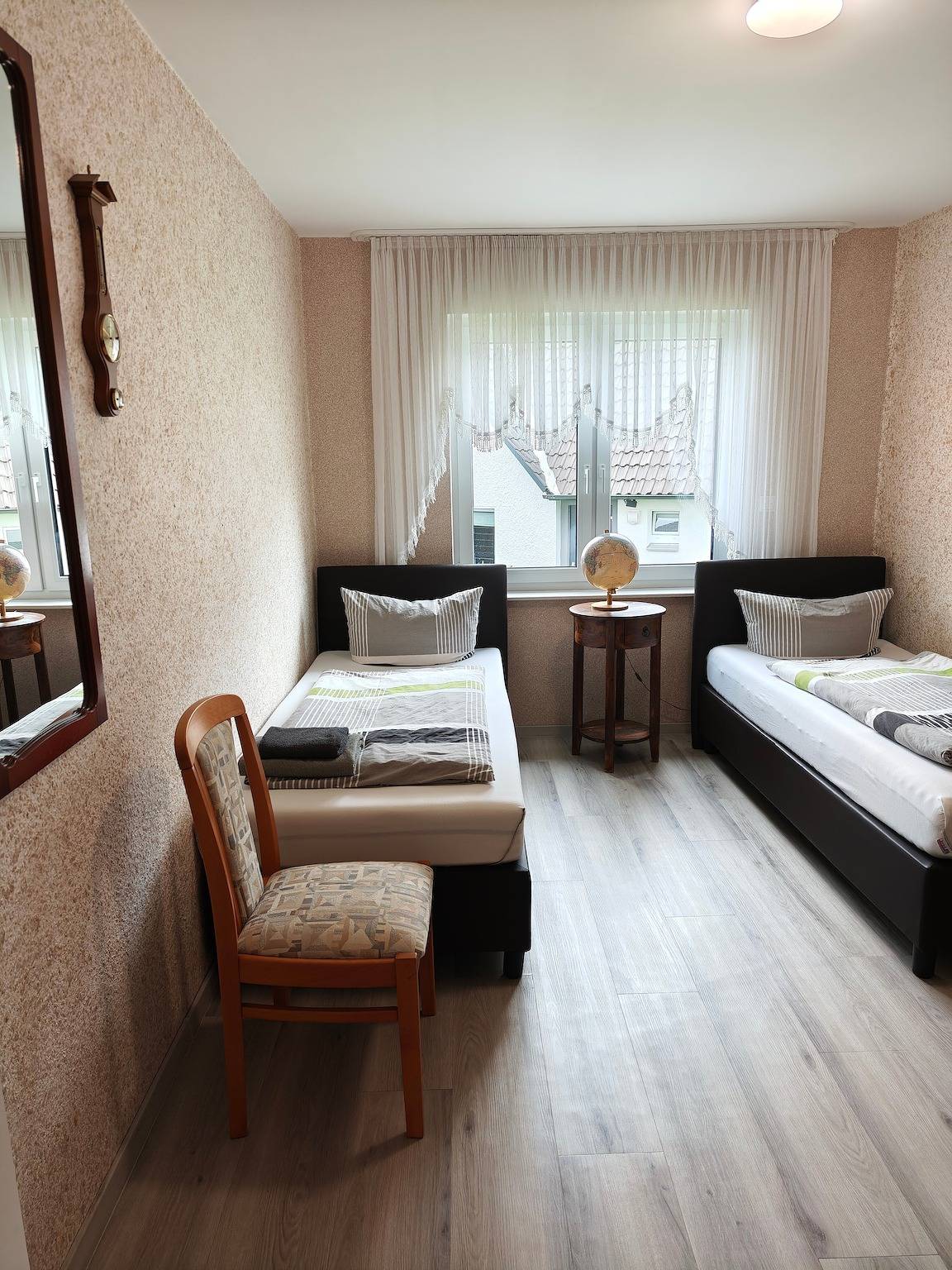 Apartment im Hotel 'Feniks' mit Bergblick und Wlan in Blomberg, Kreis Lippe
