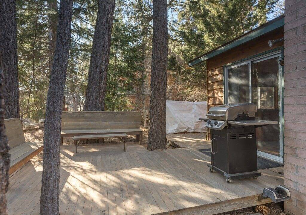 Just For 2! Near Entertainment/Restaurants - Hot Tub - Fire Pit - Bbq & A/C in Moonridge, Big Bear Lake
