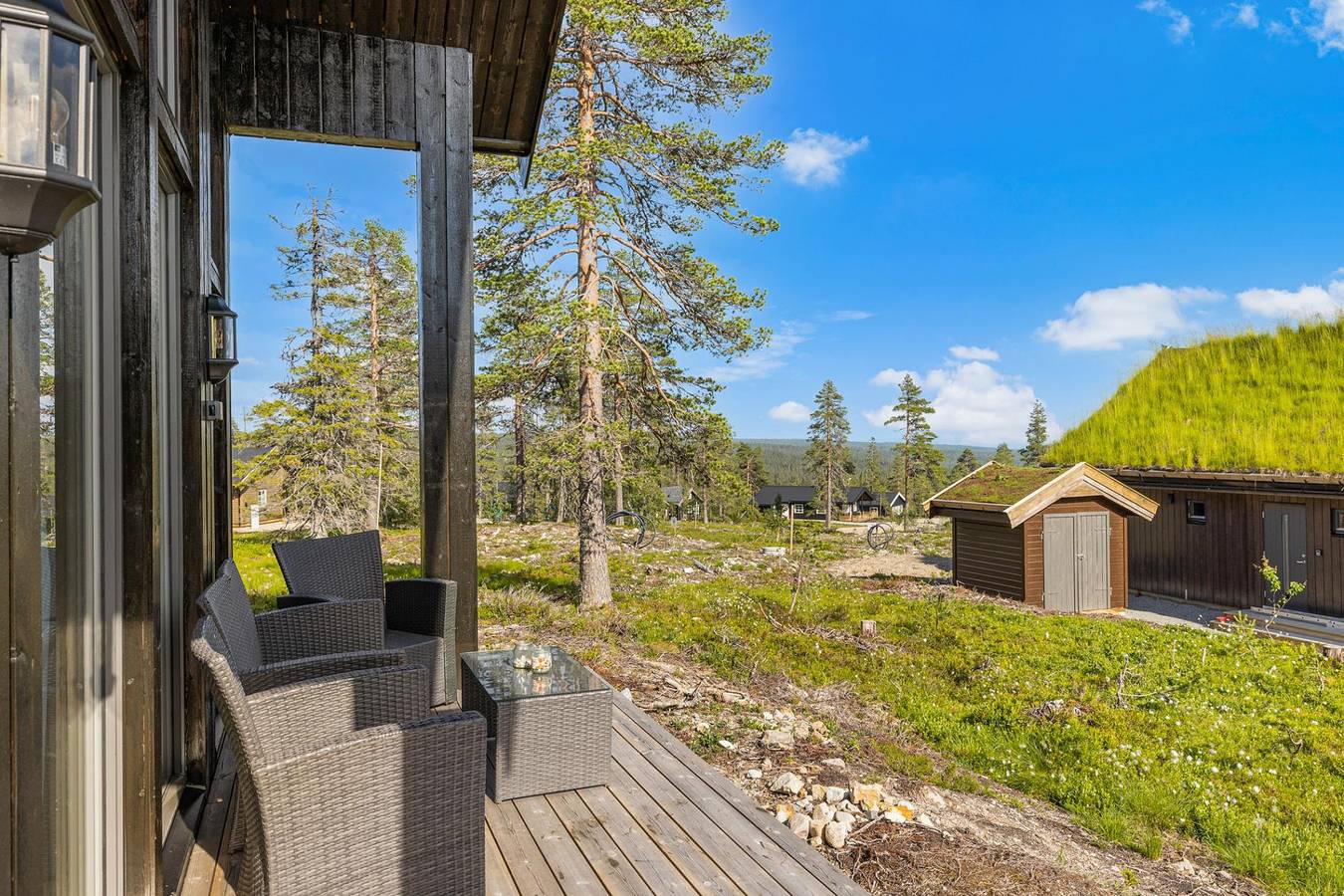 Ferienhaus für 8 Personen mit Terrasse in Løten
