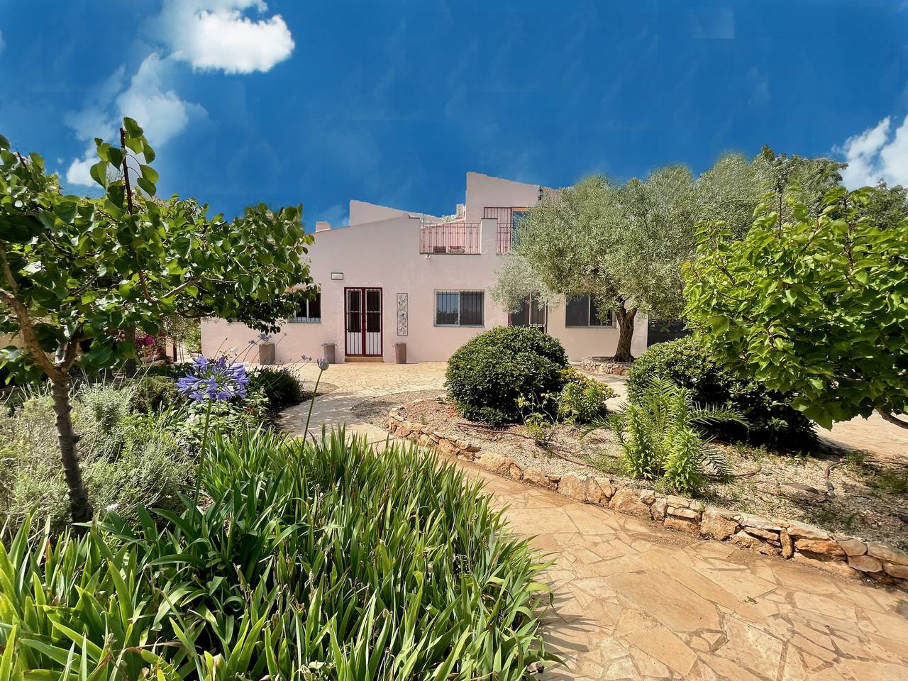 Finca Elenora in Tierras del Ebro, Costa Dorada