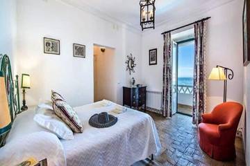 Villa for 19 People in Ferragudo, Faro District, Photo 4