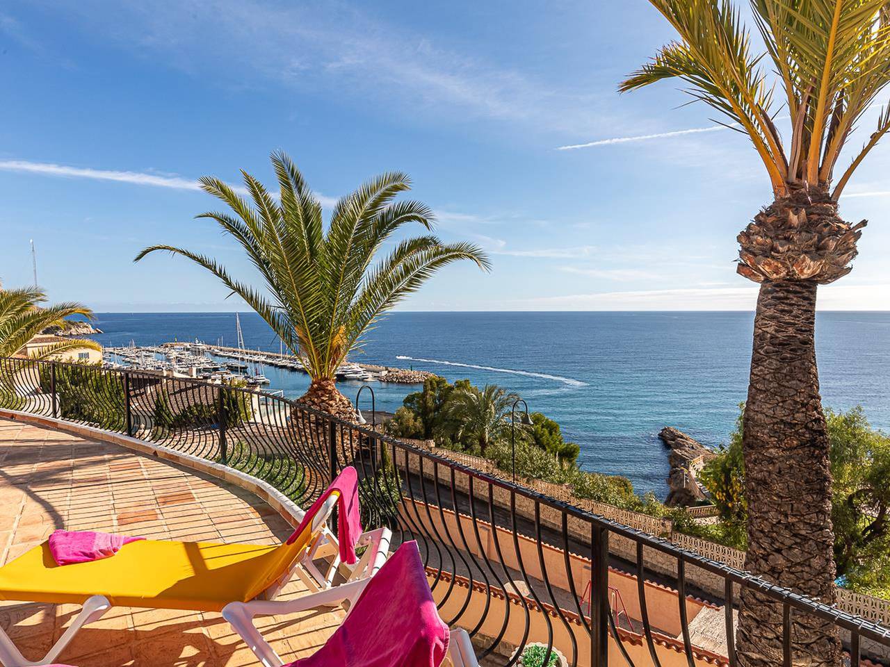 Comfortable villa with private pool in Altea near the beach in Platja de la Barreta de Gualda (Altea), Altea