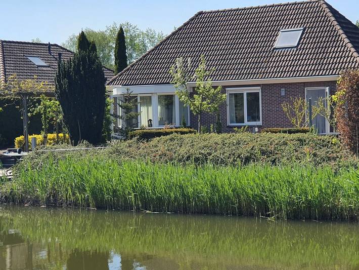 Vakantiehuis voor 6 personen, with Terras and Tuin as well as Zwembad in Flevoland