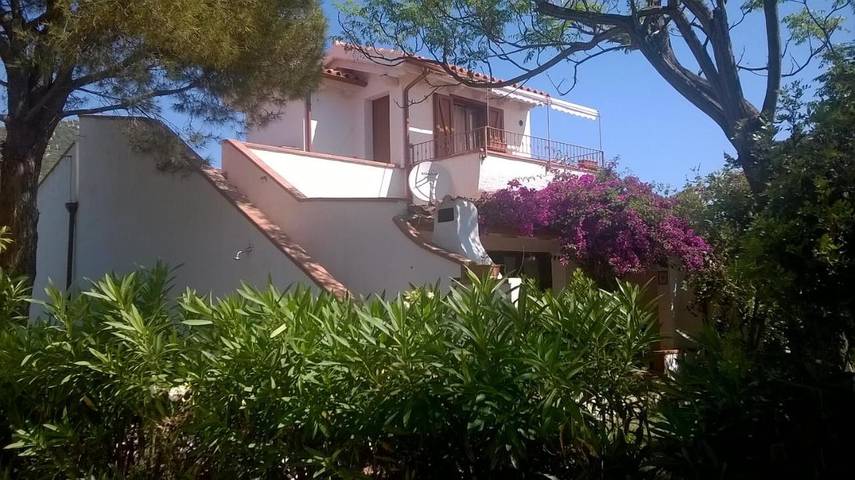 Chambre d’hôte pour 2 personnes, avec Jardin à Muravera
