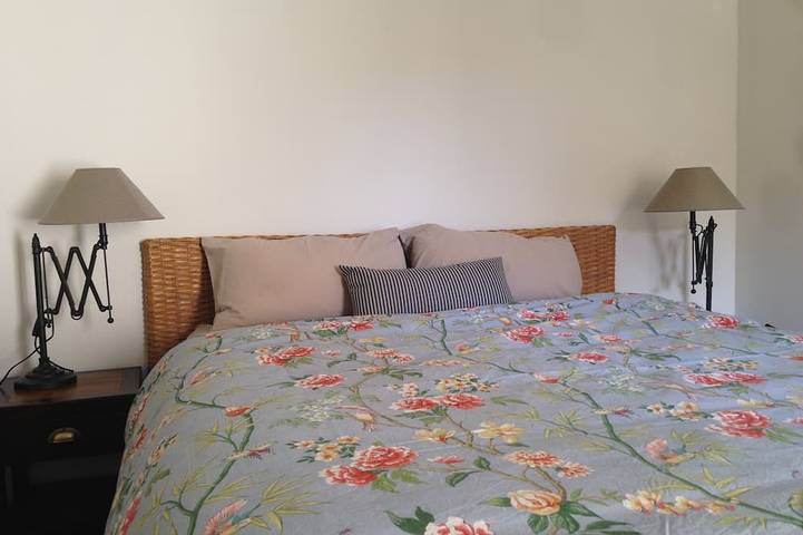 Location de vacances pour 6 personnes, avec jardin à Canet - 2