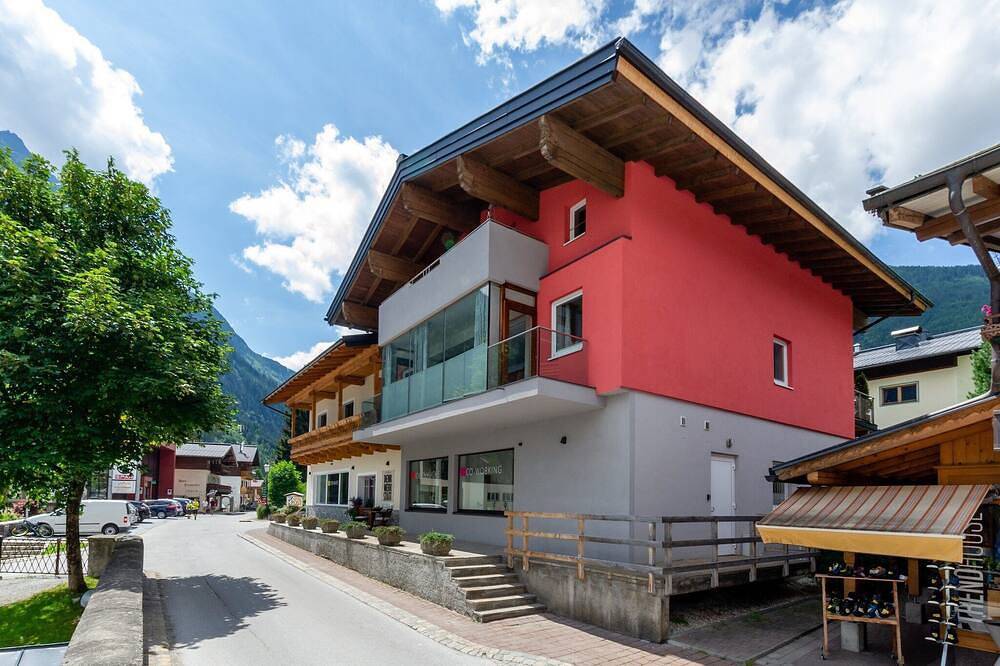 Chalet in Krimml nahe Zillertal Arena in Krimmler Wasserfälle, Krimml