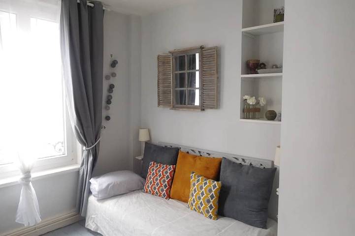 Charming and authentic fisherman's house, downtown and near the beach in Trouville-sur-Mer, Lisieux region