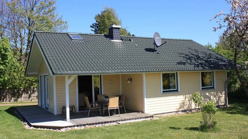 Ferienhaus für 4 Personen, mit Garten in Gelting