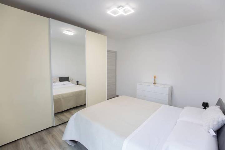 Appartamento intero, Appartamento con due camere da letto in Rivarolo del Re ed Uniti, Provincia di Cremona