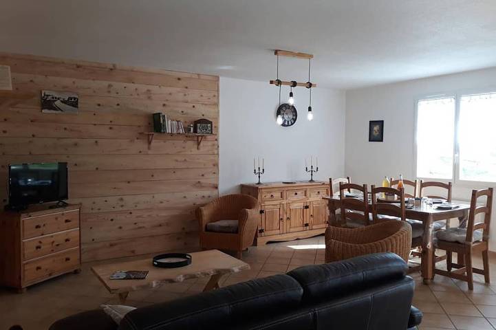Gîte pour 6 personnes, avec jardin