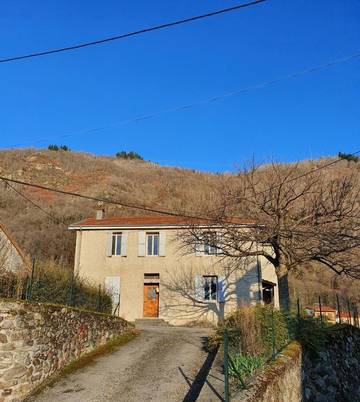 Gîte pour 6 personnes, avec jardin et vue à Mercus-Garrabet