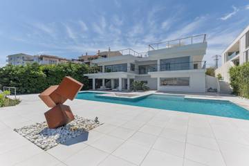 Villa in Es Castell, Menorca für 10 