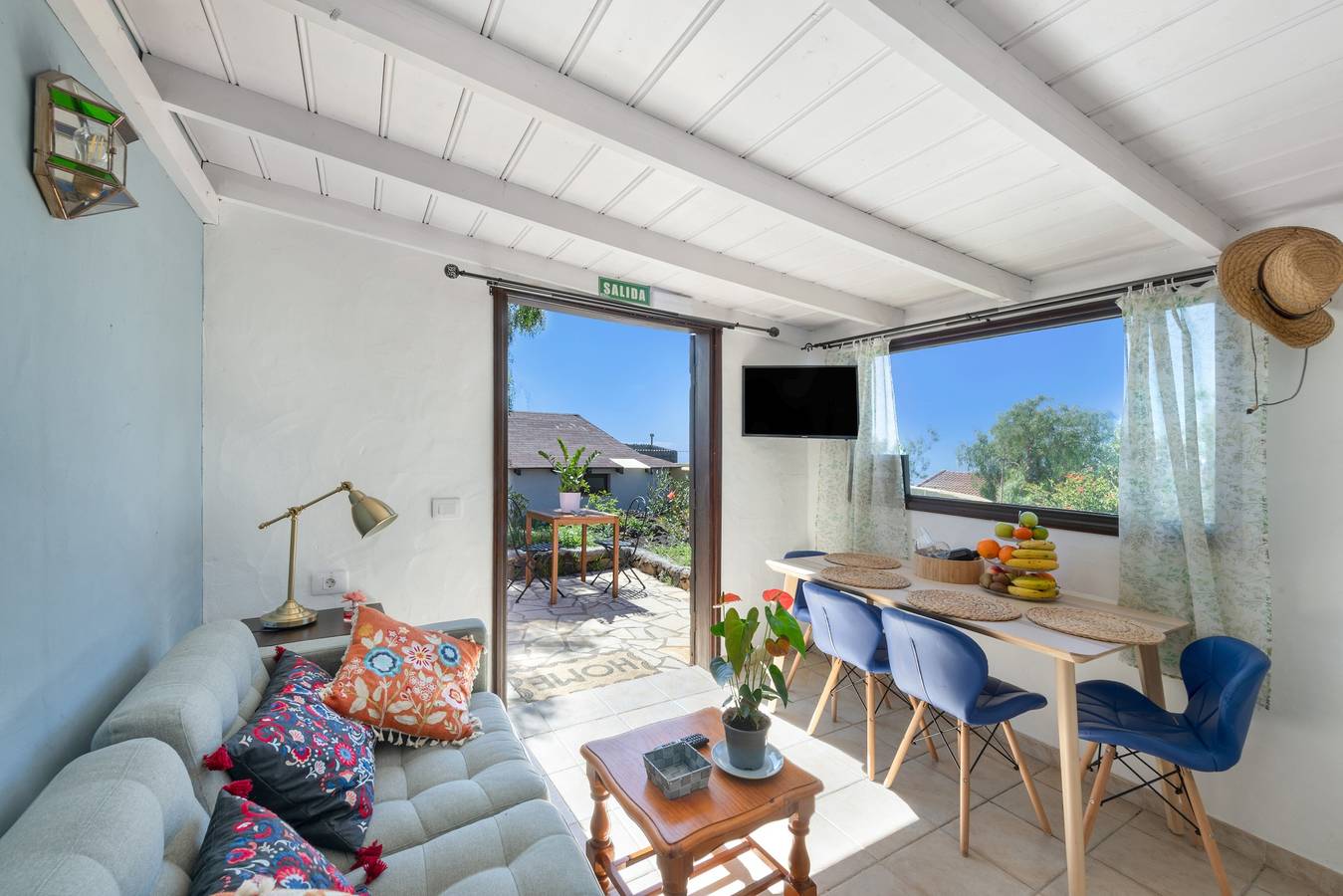 Ganze Wohnung, Ferienhaus 'Las Perseidas' mit Bergblick, Wlan und Klimaanlage in Las Manchas, Los Llanos de Aridane