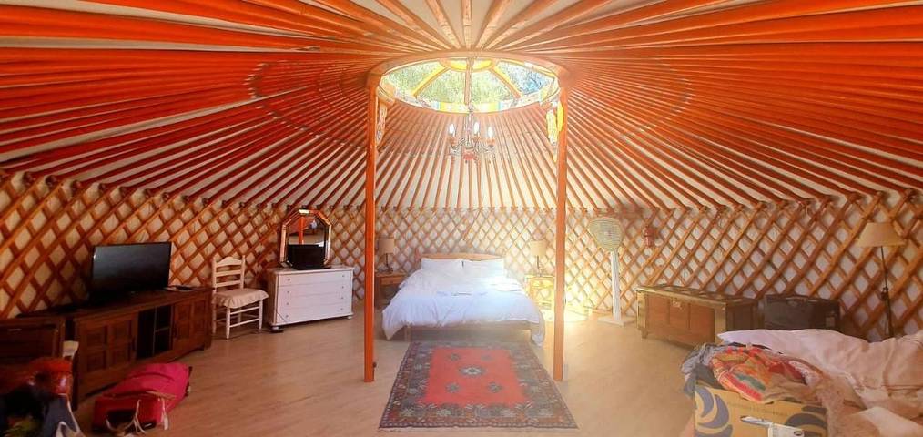 Camping para 5 personas, con Terraza y Jardín además de Piscina y Vistas en Axarquía