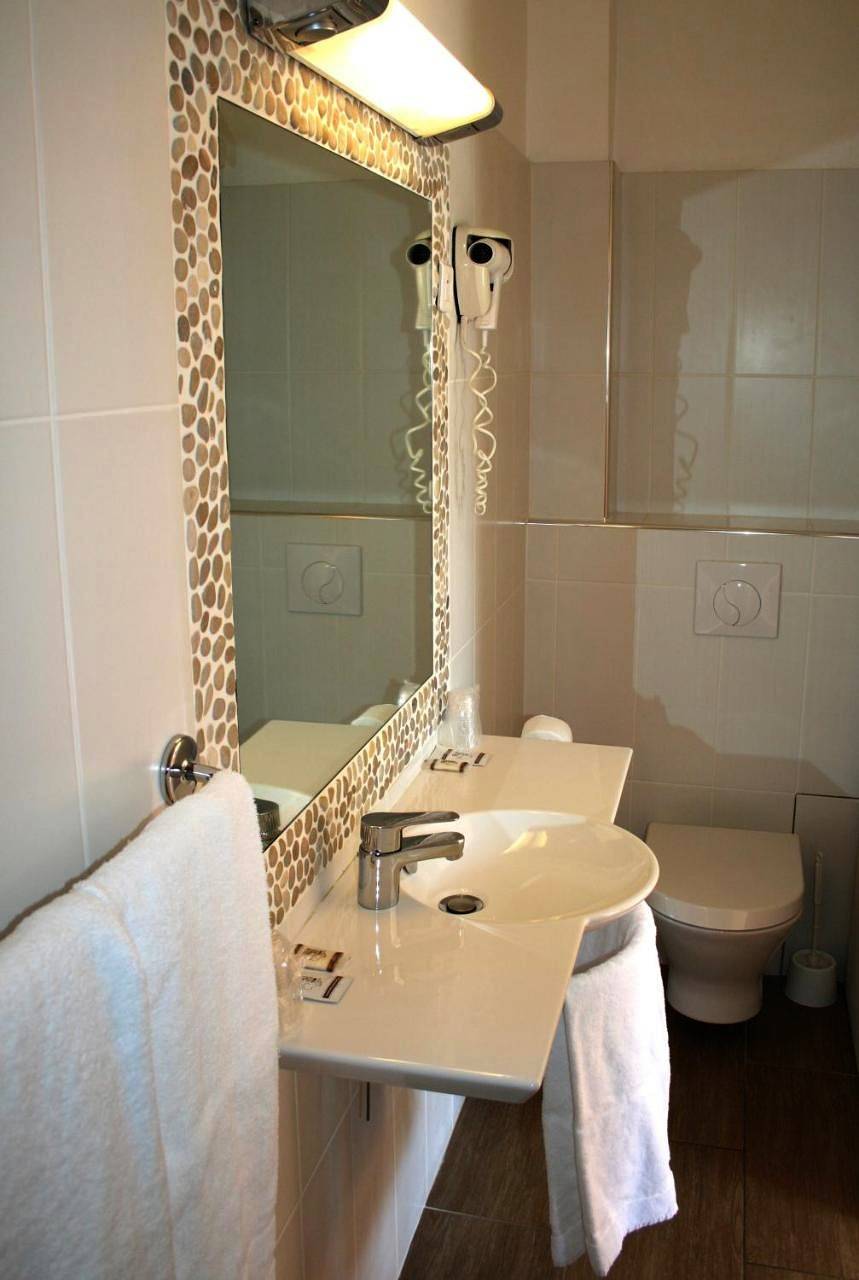Hôtel Colombo- Porto Corse in Porto (Corse), Ota