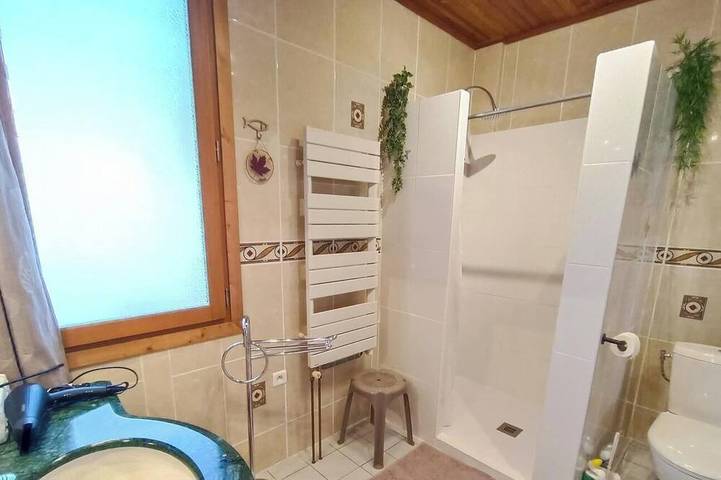 Location de vacances pour 2 personnes, avec piscine et jardin à Vayrac - 4