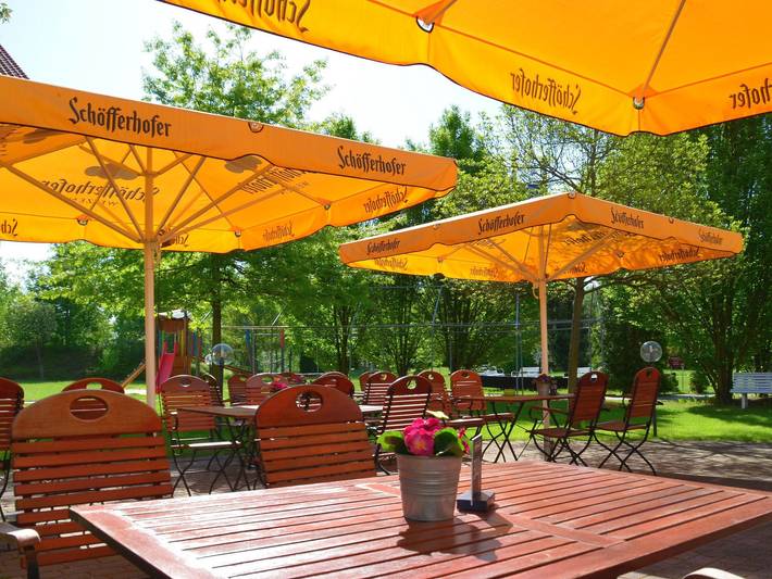 Hotel für 3 Personen, mit Terrasse und Garten, kinderfreundlich in Cottbus - 3