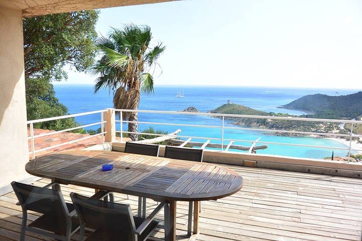 Location de vacances pour 6 personnes, avec terrasse et piscine dans Plage de Fautea - 2