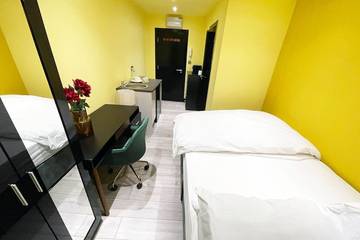 Apartment for 2 People in Harrow, London, Photo 1