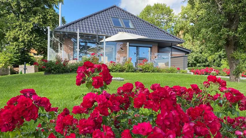 Ferienhaus für 5 Personen, mit Sauna und Garten sowie Terrasse