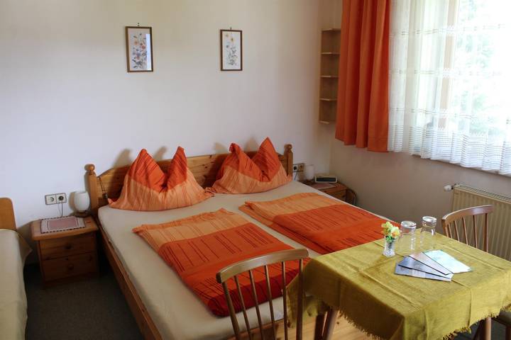 Ganze Ferienwohnung, Dreibettzimmer in Karawanken und Bachergebirge, Villach
