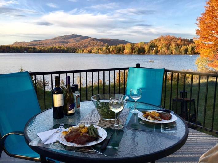 Casa rural para 5 personas, con vistas además de jardín y vistas al lago - 1