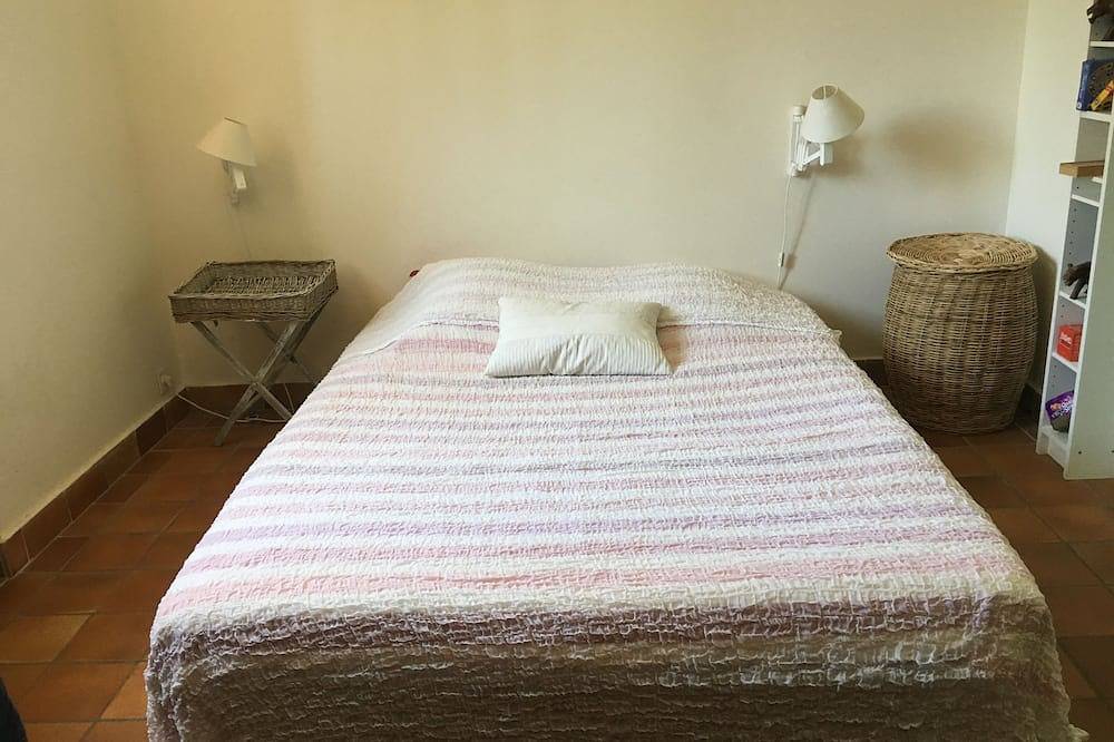 Charakterhaus für 8 - 10 Personen in einem Aix-Pinienwald in Le Tholonet, Aix-en-Provence und Umgebung