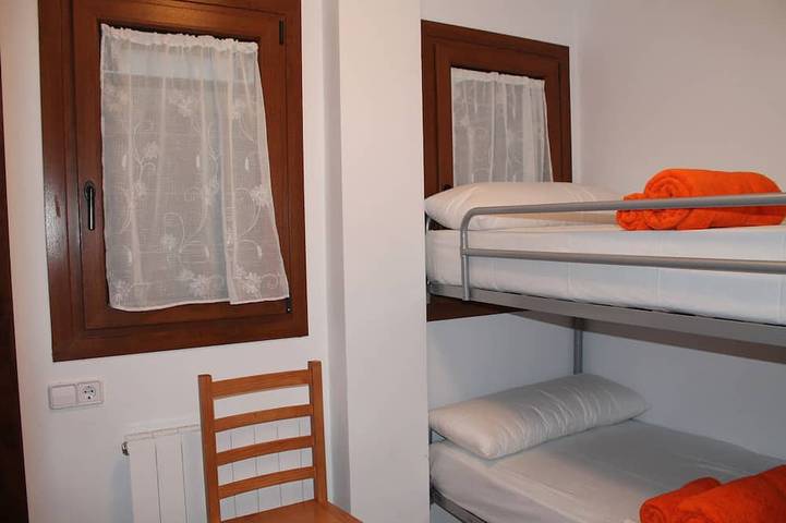 Gîte pour 6 personnes, avec balcon à Sort - 3