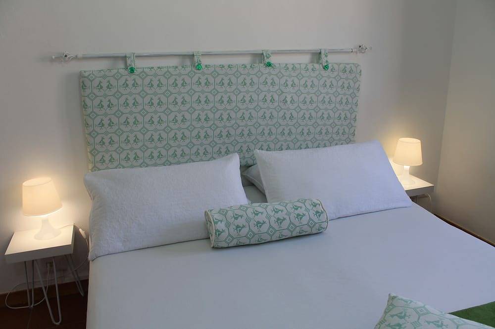 Geheel appartement, Vlakbij de zee en het centrum van Alghero in Pivarada, Provincie Sassari