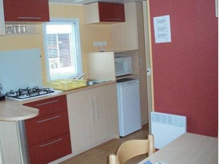 Casa móvel para 4 pessoas com jacuzzi in Leiria distrito