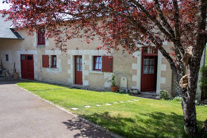Gîte pour 10 personnes, avec terrasse et jardin - 1
