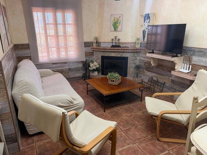 Casa rural para 5 personas, con Terraza y Jardín además de Piscina y Vistas en Zahora - 2
